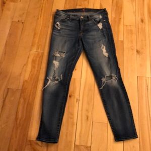 7 for all Mankind distressed jeans sz 28